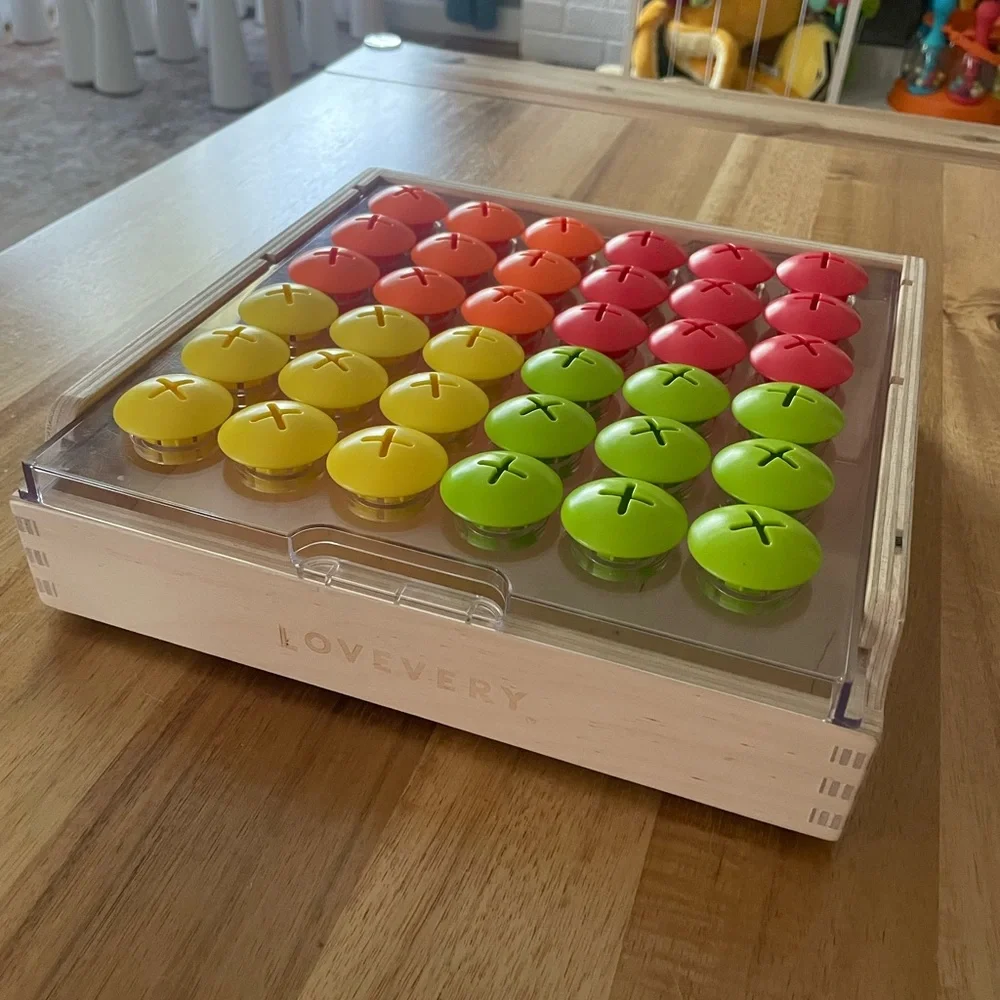 Lovevery Mosaic Button Board from the Companion Play Kit with ONE Pattern Sheet - Picture 3 of 8